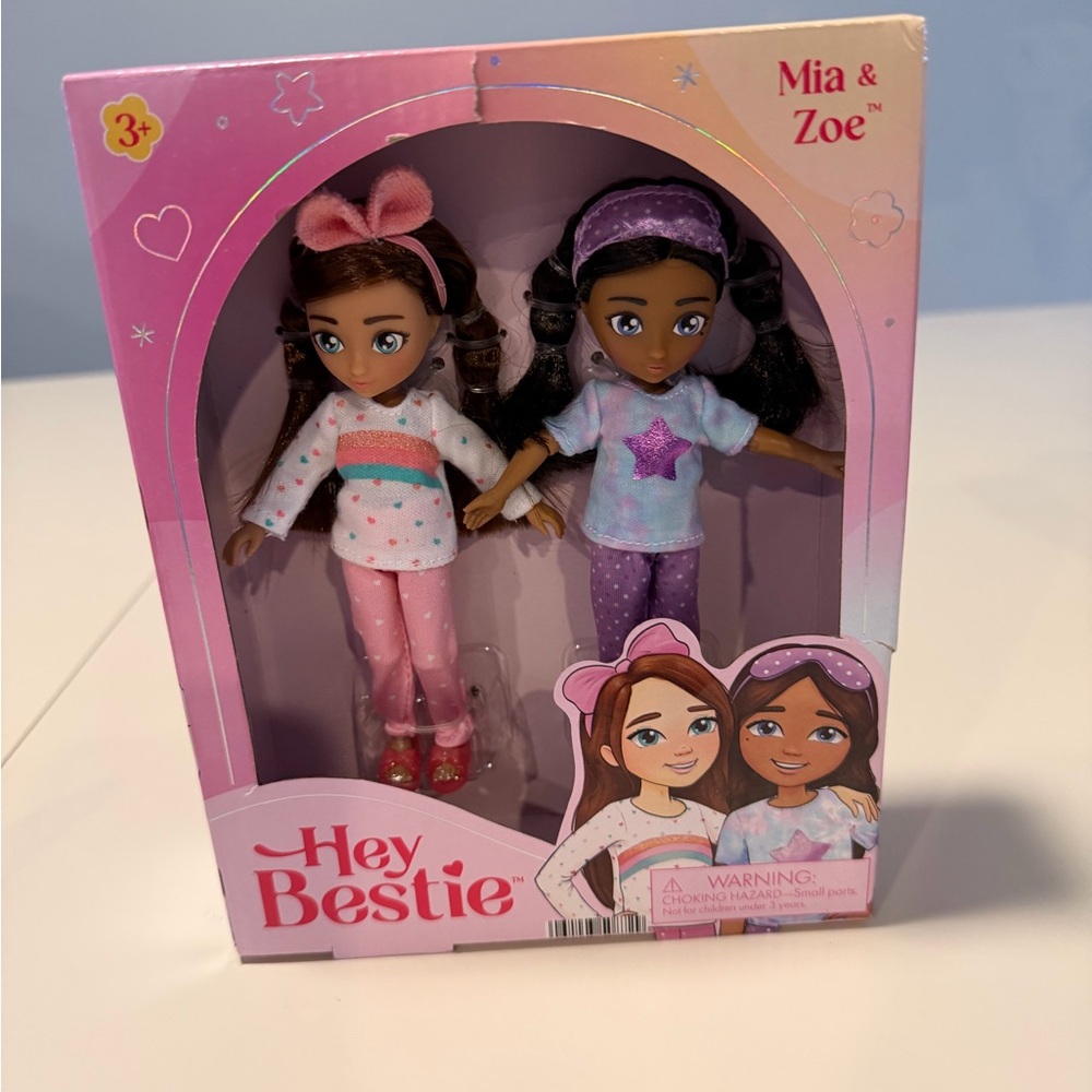 Hey bestie Mia and Zoe dolls